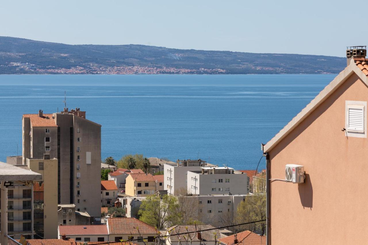 Apartments With A Parking Space Dugi Rat, Omis - 19516 Luaran gambar